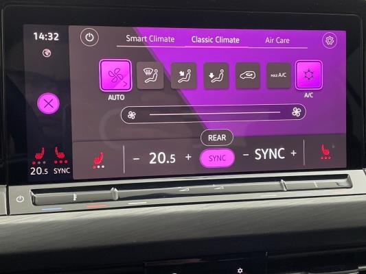 Volkswagen Golf eTSI Style 1.5 150pk 2020, X-368-TL