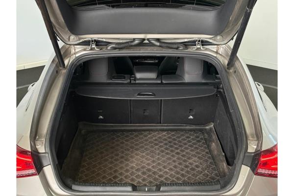 Mercedes-Benz CLA 180 Business Solution AMG 136pk 2021 (Origineel-NL) CLA-Klasse, K-212-LG