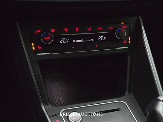 Volkswagen Polo GTI 2.0 TSI 200pk 2020, Z-655-DJ