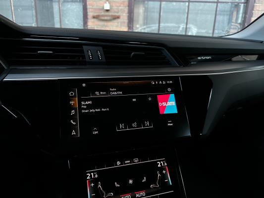 Audi e-tron Sportback 55 quattro edition 95 kWh 408pk 2020 (Origineel-NL+1e eigenaar), K-470-GB