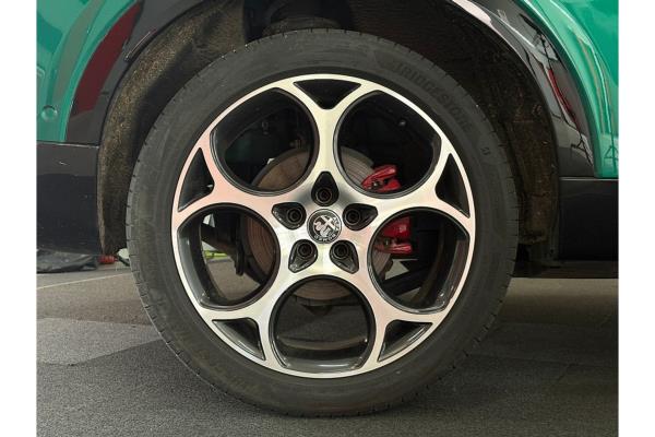 Alfa Romeo Tonale 1.5T Hybrid Ti 1.5 178pk 2025 (Origineel-NL), HRH-65-H