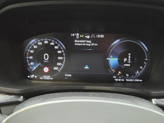 Volvo V60 T6 Recharge R-Design 2.0 AWD 398pk 2022 (Origineel-NL), P-467-DX