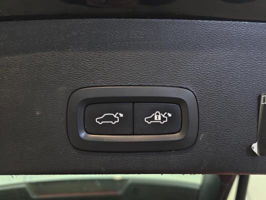 Volvo XC40 T4 Recharge Inscription Expression 1.5 211pk 2022 (Origineel-NL), P-822-BS