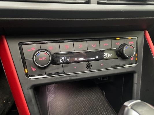 Volkswagen Polo GTI 2.0 TSI 200pk 2018, P-741-LJ