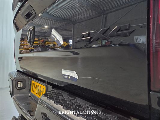 Dodge Ram 1500 4x4 Quad Cab 6'4 Sport 5.7 V8 402pk 2017 (Origineel-NL), VZ-088-G