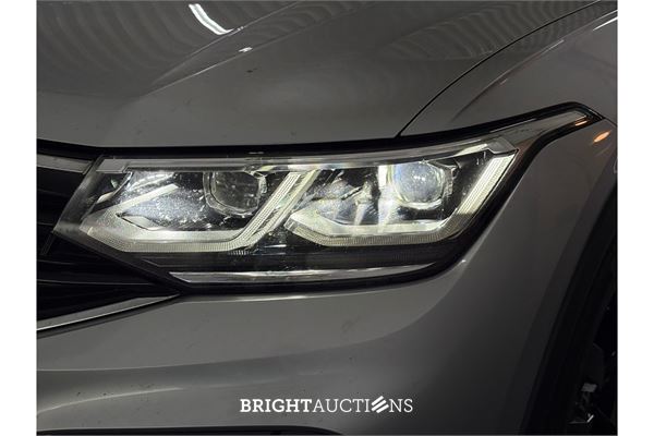 Volkswagen Tiguan R-Line Business 1.5 TSI DSG 149pk 2022 (Origineel-NL), R-076-SJ