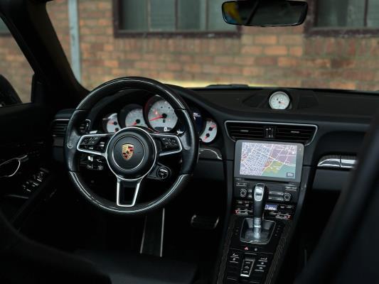 Porsche 911 991.2 Turbo S Cabrio 3.8 V6 581pk 2017 (Origineel-NL+2e eigenaar), PG-468-L