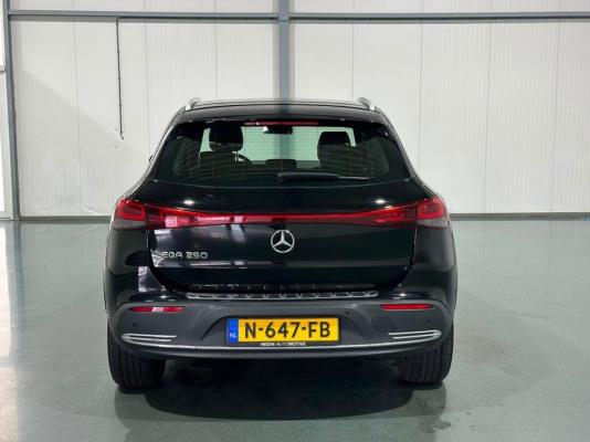 Mercedes-Benz EQA 25067 Business Solution Luxury 67 kWh 190pk 2021 (Origineel-NL) EQA-Klasse, N-647-FB
