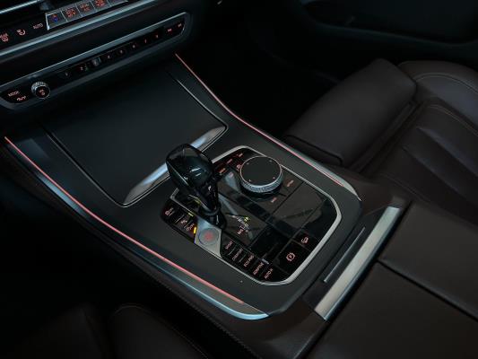 BMW X5 xDrive30d High Executive 265pk 2019, J-714-TF