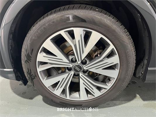 Audi Q4 e-tron 35 Advanced edition 55 kWh 170pk 2022 (Origineel-NL), R-475-BX