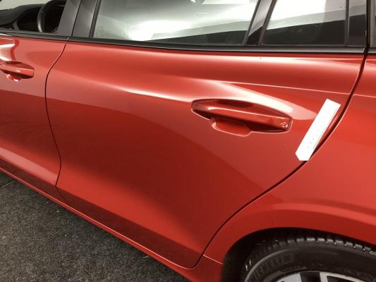 Volvo V60 B3 R-Design 2.0 163pk 2021 (Origineel-NL), L-711-FN