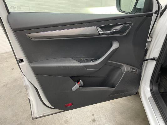 Skoda Karoq Business Edition 1.0 TSI 116pk 2020 (Origineel-NL), H-690-HD