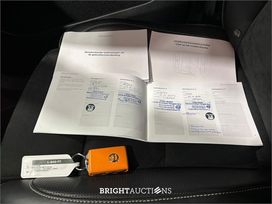 Volvo XC40 Recharge P8 R-Design AWD 408pk 2021 (Origineel-NL), L-840-FT