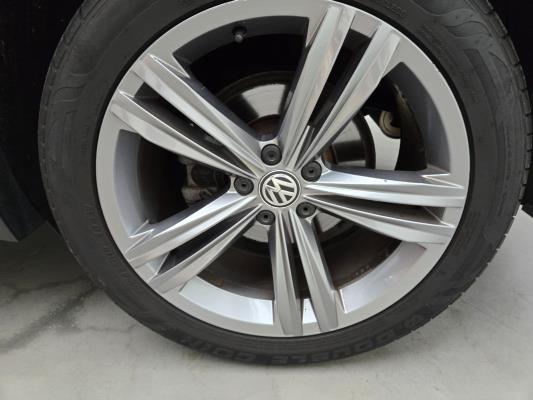 Volkswagen Tiguan ACT Highline Business R 1.4 TSI 150pk 2018 (Origineel-NL), SZ-423-K