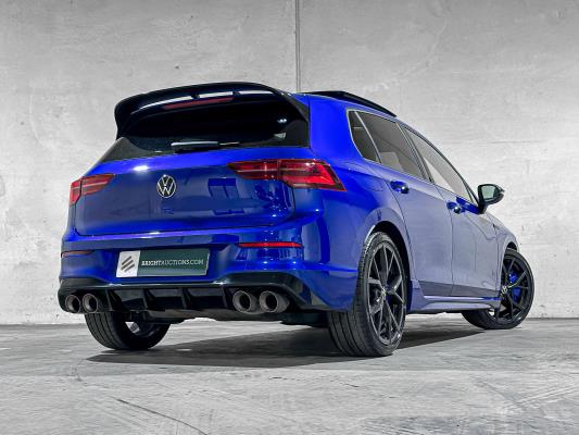 Volkswagen Golf VIII R 4Motion 20th Annniversary -AKRAPOVIC- 2.0 TSI 320pk 2023 LIMITED (Golf 8), NL-KENTEKEN