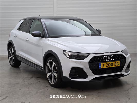Audi A1 citycarver 30 epic TFSI 116pk 2019, X-200-BG