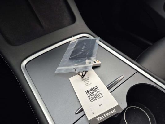 Tesla Model Performance Y AWD 75 kWh 462pk 2023 (Origineel-NL), X-358-BR