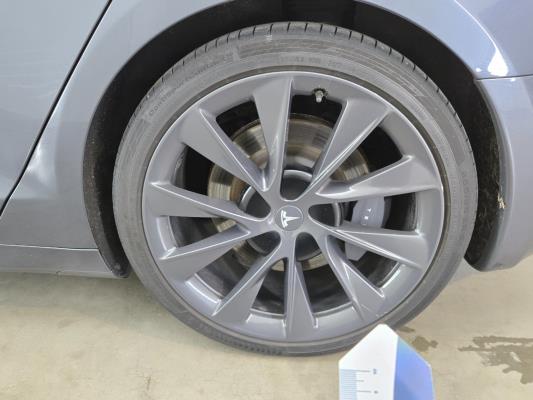 Tesla Model S 75D Base 333pk 2018 (Origineel-NL), XF-904-Z
