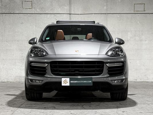 Porsche Cayenne Turbo 4.8 V8 520pk 2017 Sport-Chrono