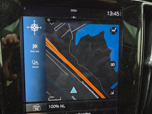 Volvo V60 T6 Recharge R-Design 2.0 AWD 398pk 2022 (Origineel-NL), P-467-DX