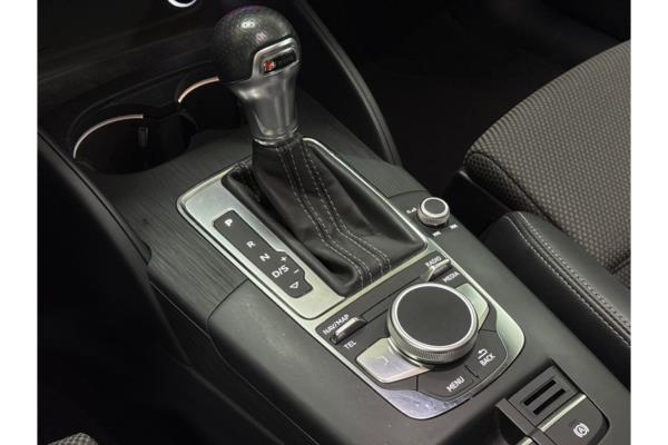 Audi A3 Limousine 35 CoD Advance Sport TFSI 149pk 2019 (Origineel-NL), ZL-485-D