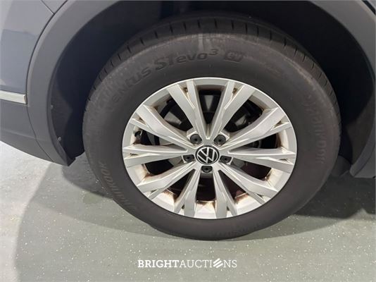 Volkswagen Tiguan Life Business 1.5 TSI 131pk 2022 (Origineel-NL), N-693-SJ