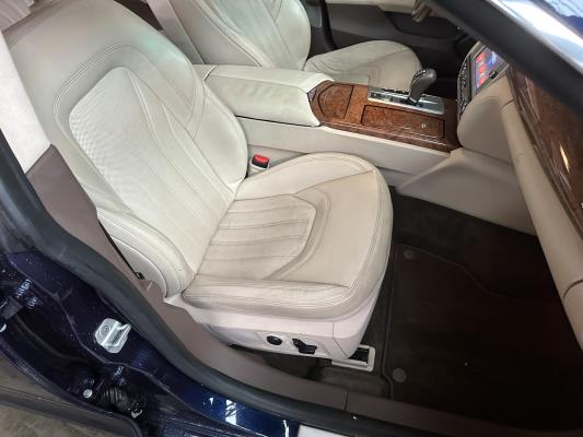 Maserati Quattroporte SQ4 410PK 2014