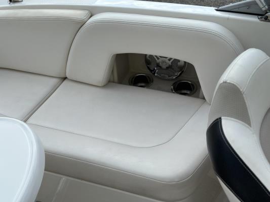 Chaparral 225 SSi Sportboot / Speedboot met Kajuit, MerCruiser 300pk – 2012