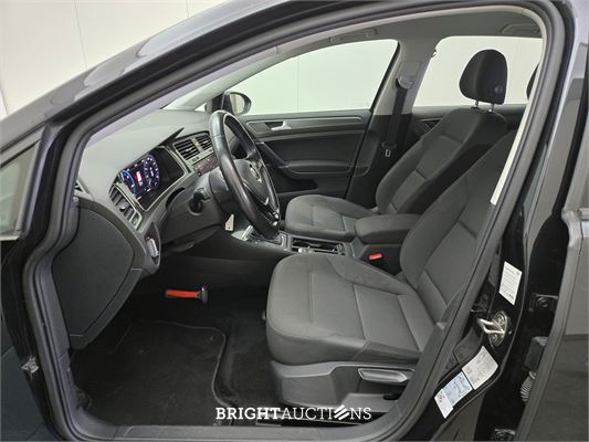 Volkswagen Golf e- e 136pk 2018 (Origineel-NL), TX-203-J