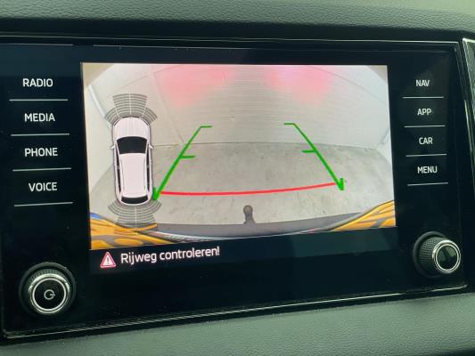 Skoda Karoq Business Edition 1.0 TSI 116pk 2020 (Origineel-NL), H-690-HD