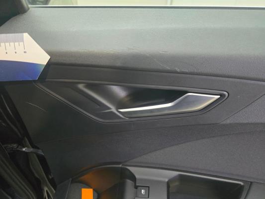 Audi Q4 e-tron 35 Edition 55 kWh 170pk 2022 (Origineel-NL), R-847-TD