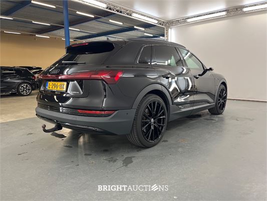 Audi e-tron 55 Business edition Plus Quattro 95 kWh 409pk 2020, L-296-BK