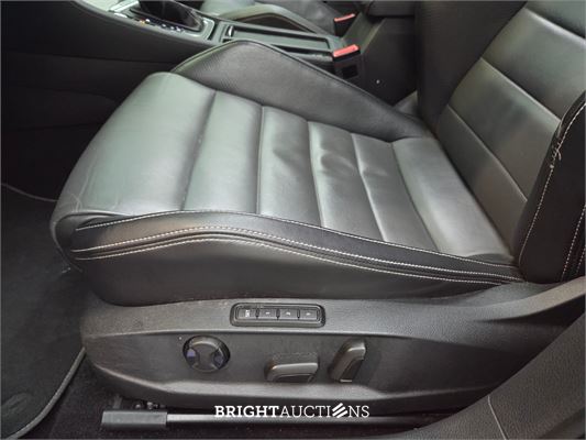 Volkswagen Golf 4Motion R 2.0 TSI 301pk 2019, HNP-37-D