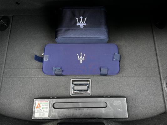 Maserati Granturismo S 4.7 V8 440pk MC Shift 440pk 2009