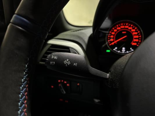 BMW M135i xDrive 320pk 2013 (Origineel-NL) 5-serie F20, 9-KHH-43