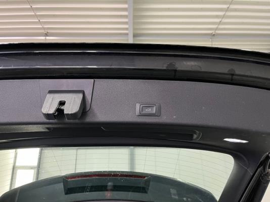 Audi e-tron 55 edition Quattro 95 kWh 408pk 2022 (Origineel-NL), R-205-DL