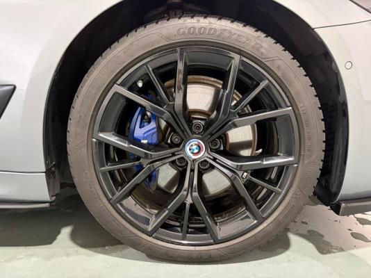 BMW 530e Touring  Business Edition Plus M-pakket 184pk 2023 (Origineel-NL) 5-Serie, S-330-LL