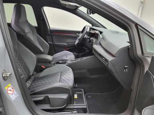 Volkswagen Golf eTSI R-Line 1.5 150pk 2020, L-081-FK