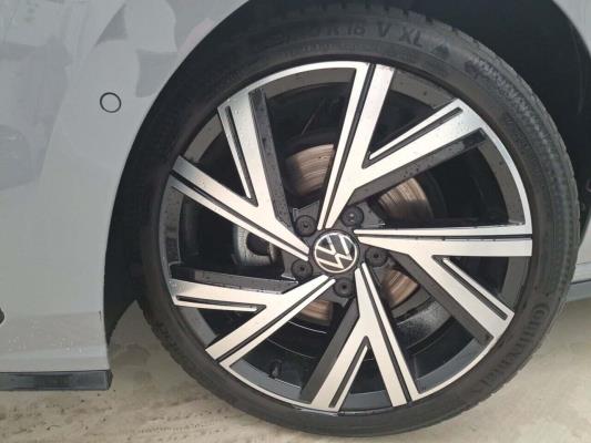 Volkswagen Golf Variant eTSI R-Line Business 1.5 DSG 150pk 2021 (Origineel-NL), L-846-ZF