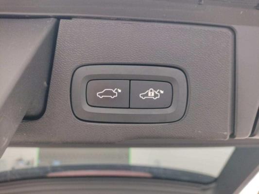 Volvo XC60 T6 PHEV Ultimate Dark 2.0 AWD 253pk 2023