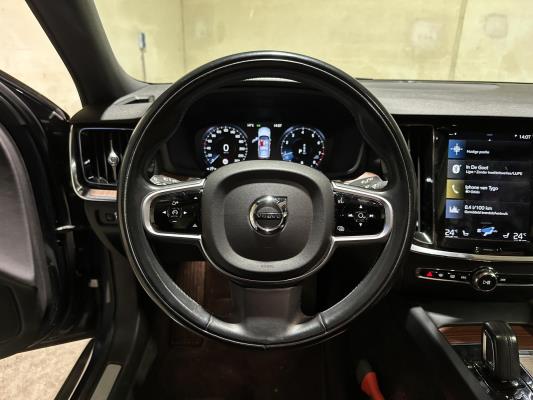 Volvo V60 Cross country Soft Hybride 2.0 B5 AWD pro 261pk 2020 (Origineel-NL), J-188-VT
