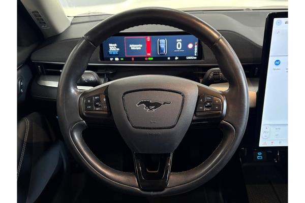Ford Mustang RWD 75 kWh 2022 (Original-NL), P-598-LD