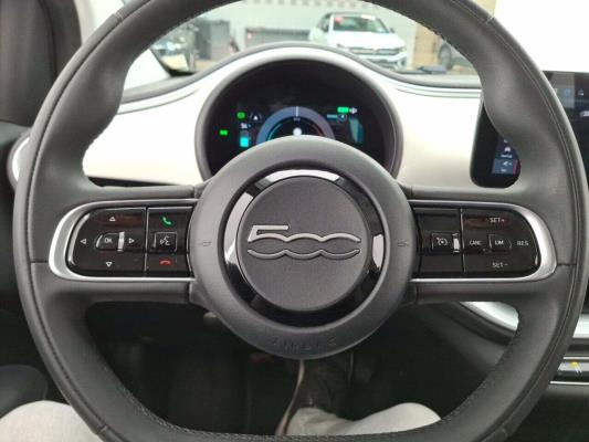 Fiat 500E Berlina Icon 42 kWh 118pk 2022 (Origineel-NL), P-613-SK