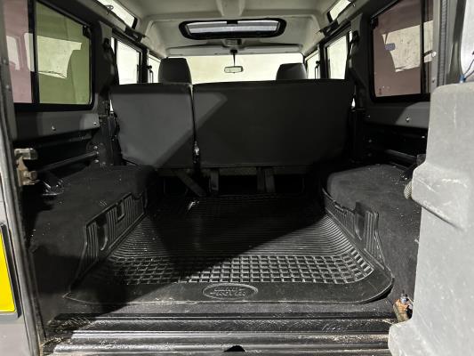 Land Rover Defender 2.5 TS5 110 SW S 122pk 2003, JRZ-71-L Youngtimer