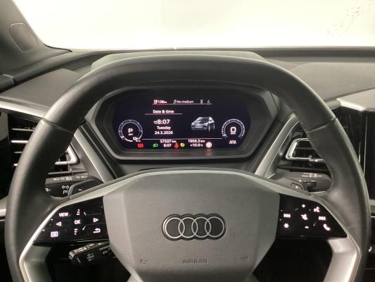 Audi Q4 e-tron 35 Advanced edition 55 kWh 170pk 2023 (Origineel-NL), S-708-PT