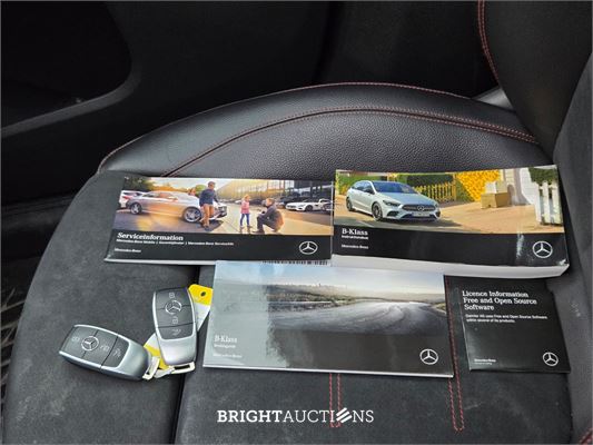 Mercedes-Benz B180d Launch Edition Premium 116pk 2019 B-klasse, L-741-HP