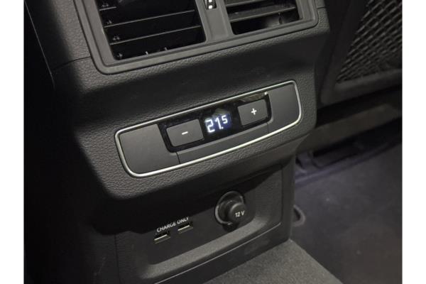 Audi Q5 50 e S edition TFSI 408pk 2021 (Origineel-NL), L-941-TT