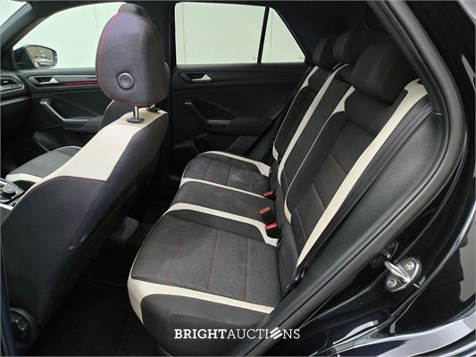 Volkswagen T-Roc 4Motion Sport Business R 2.0 TSI 191pk 2019, X-032-DJ