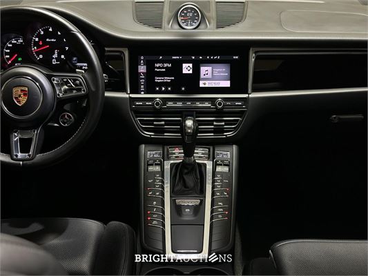 Porsche Macan Turbo 2.9 V6 441pk 2020, J-177-TT