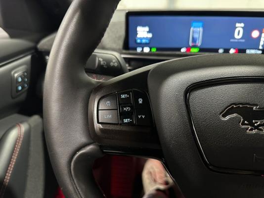 Ford Mustang Mach-E AWD 75 kWh 258pk 2021 (Origineel-NL), L-890-ZD